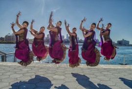 Новость №75: На сайте полностью выложены туры и фототуры на зиму и весну 2016 года по Центральной Индии. Новость №75: На сайте полностью выложены туры и фототуры на зиму и весну 2016 года по Центральной Индии.