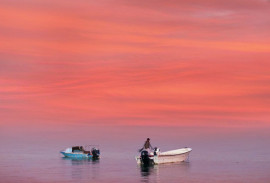 Почему Красное Море назвали Красным? Почему Красное Море назвали Красным?