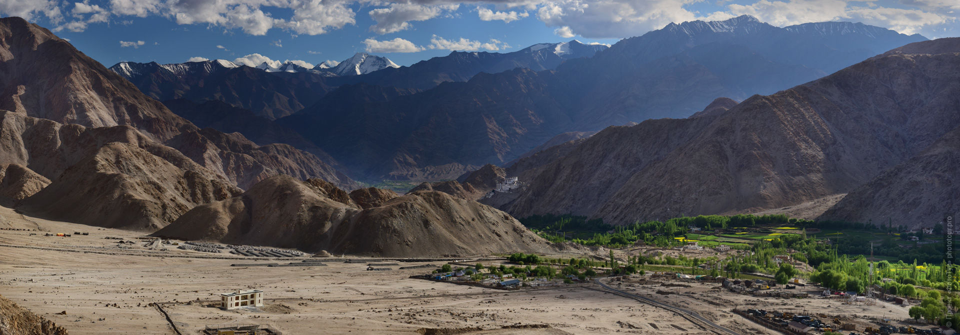 Buddhist monastery Chamdey Gonpa. Expedition Tibet Lake-2: Pangong, Tso Moriri, Tso Kar, Tso Startsapak, Leh-Manali highway.