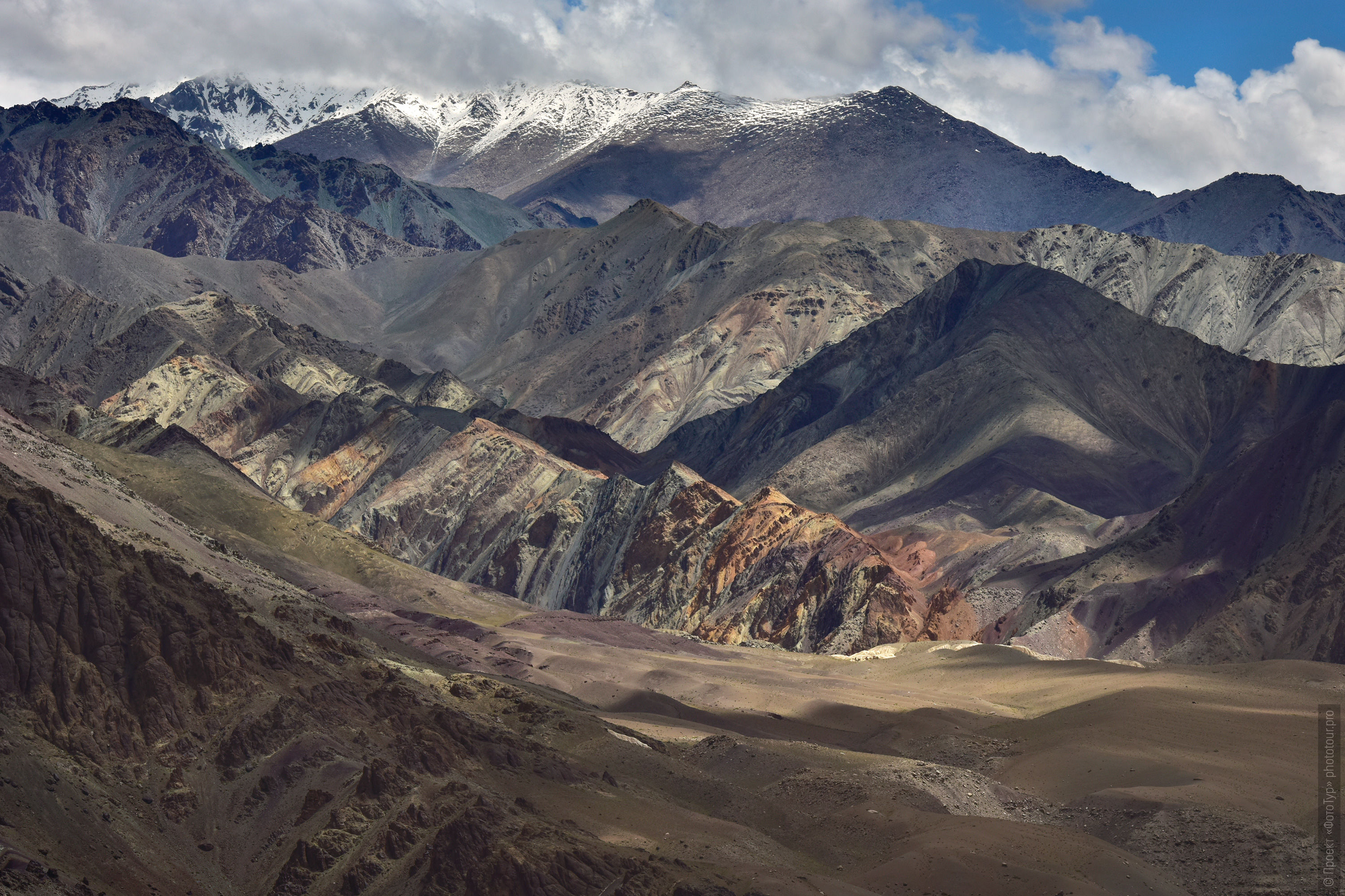 Da Hanu Valley. Budget photo tour Legends of Tibet: Zanskar, September 15 - September 26, 2021.