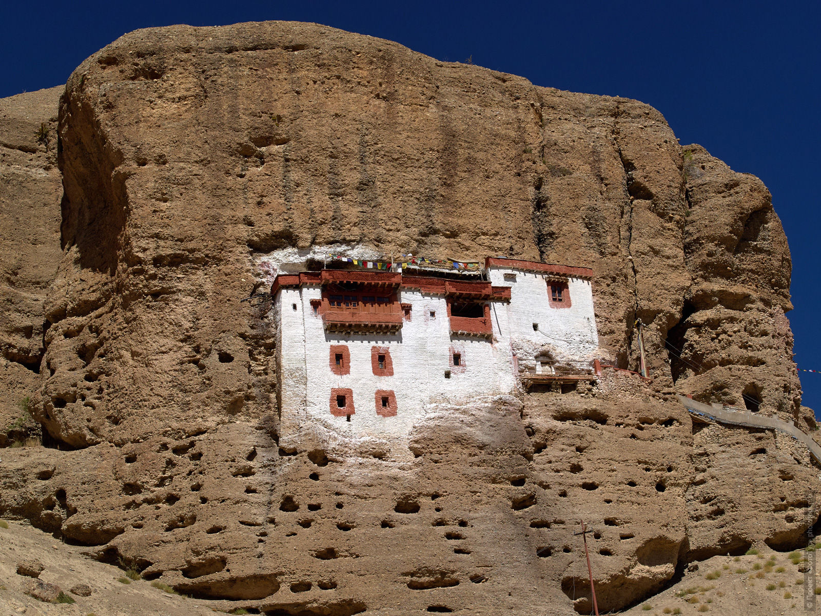 Rock Buddhist monastery. Budget photo tour Legends of Tibet: Zanskar, September 15 - September 26, 2021.