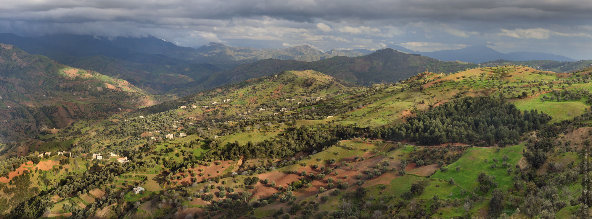 Al Reef Ridge, Morocco. Adventure photo tour: medina, cascades, sands and ports of Morocco, April 4 - 17, 2020.