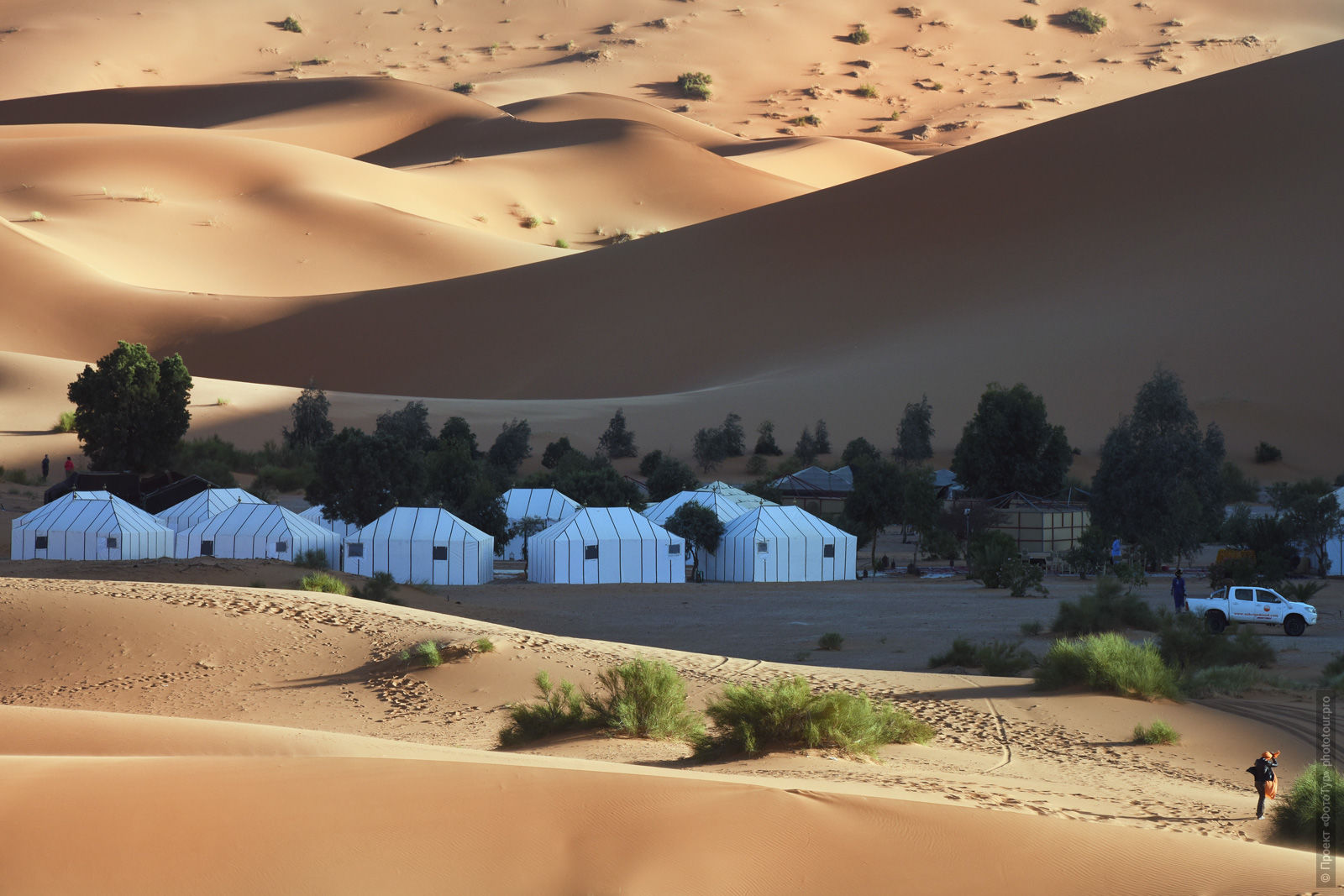 Camping in Merzouga, Morocco. Adventure photo tour: medina, cascades, sands and ports of Morocco, April 4 - 17, 2020.