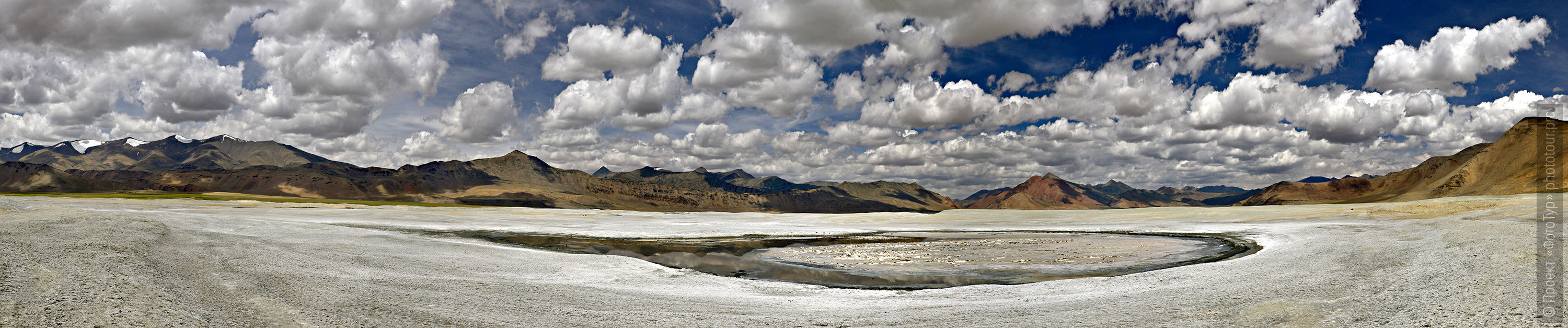 Tour of the Tso Kar lake. Budget tour Ladakh and Nubra, July 21 - 30, 2018.