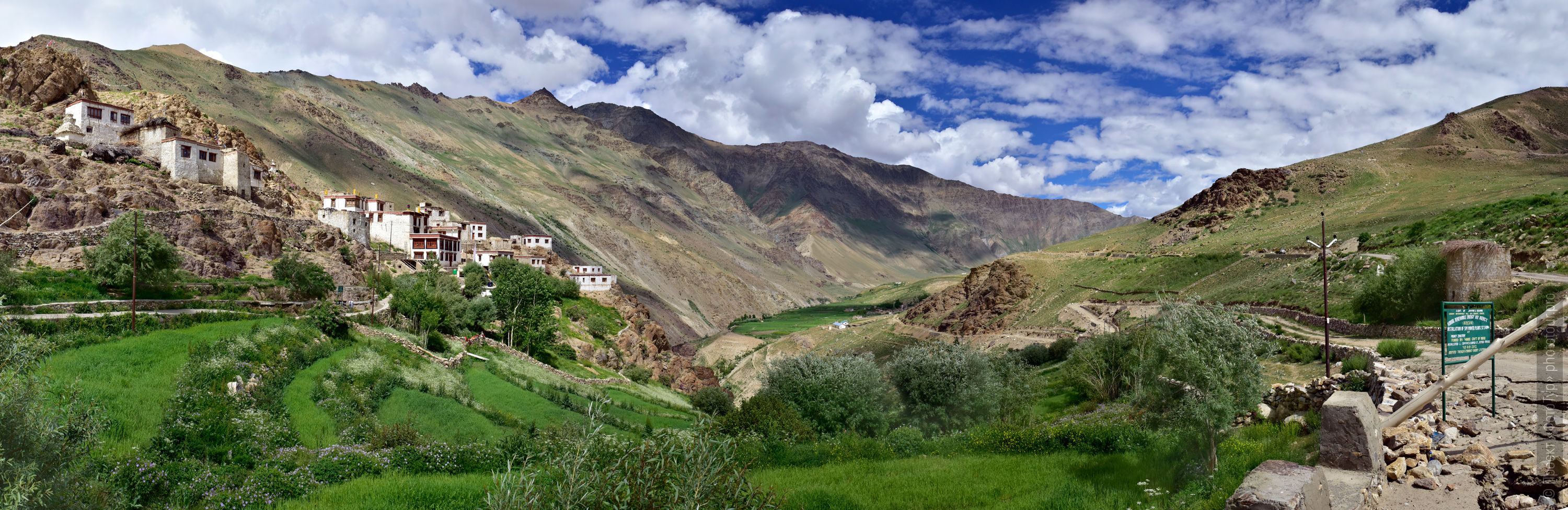 Buddhist monastery Muni Gonpa. Budget photo tour Legends of Tibet: Zanskar, September 15 - September 26, 2021.