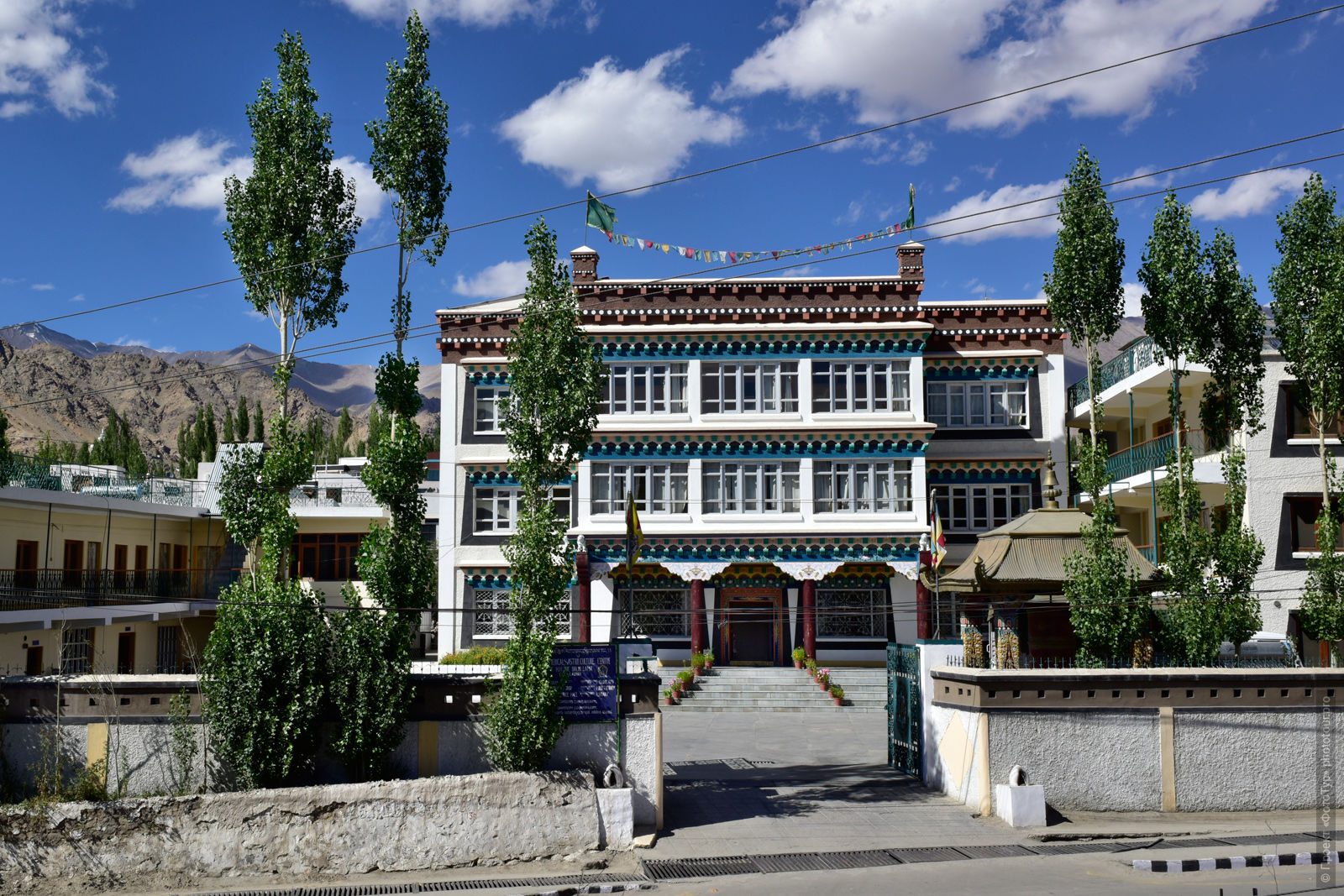 Institute of Tibetan Astrology and Medicine Men-dze-Khang. Ladakh Tour for women, travel and acquaintance with the culture of Tibetan matriarchy, August 31 - September 14, 2019.